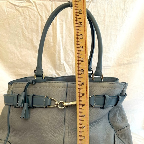 Coach Woman’s Leather Handbag/Satchel - Picture 9 of 9